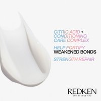 Acidic Bonding Concentrate leave-in treatment is a hydrating hair treatment to add shine and nourishment - Redken India
